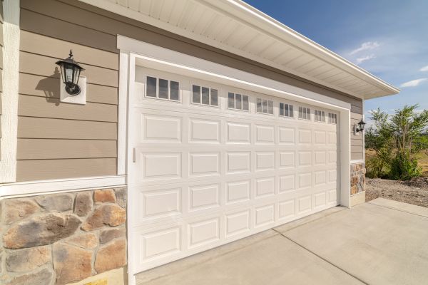 Cost of Garage Lifting in Tampa